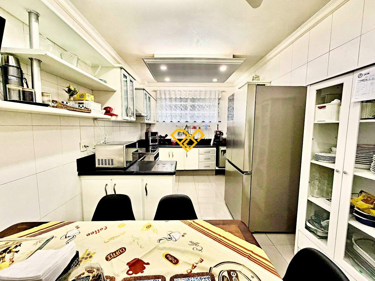 Apartamento à venda no Ponta da Praia: Cozinha