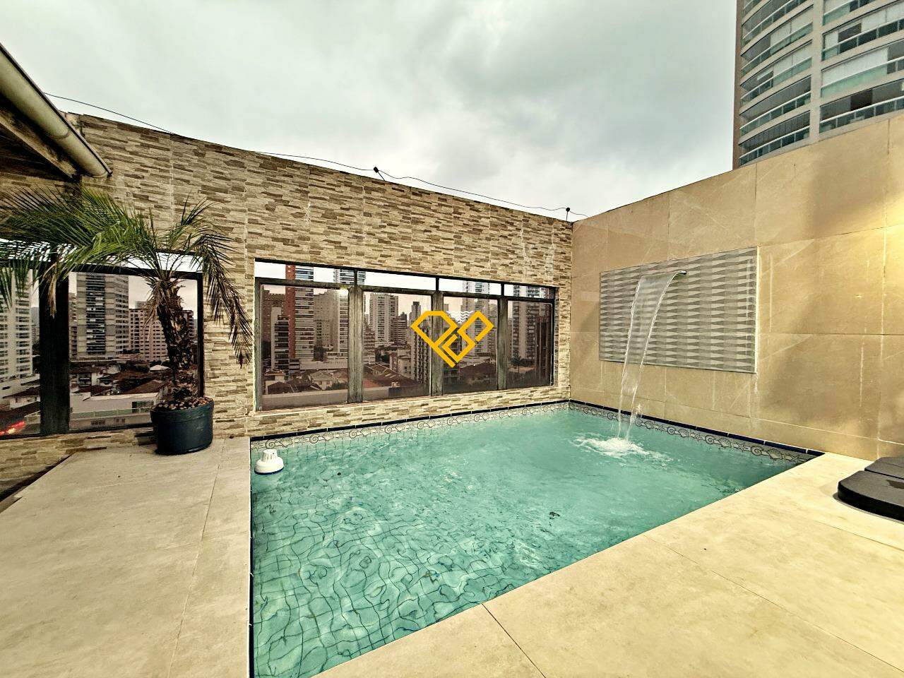 Cobertura à venda no Boqueirão: Piscina