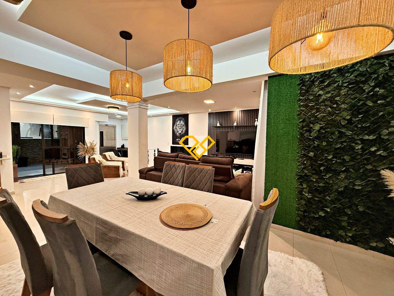 Cobertura à venda no Boqueirão: Sala piso superior