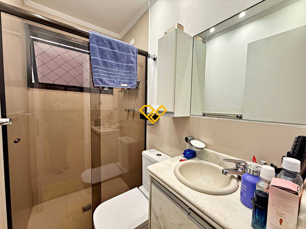 Cobertura à venda no Boqueirão: Wc social