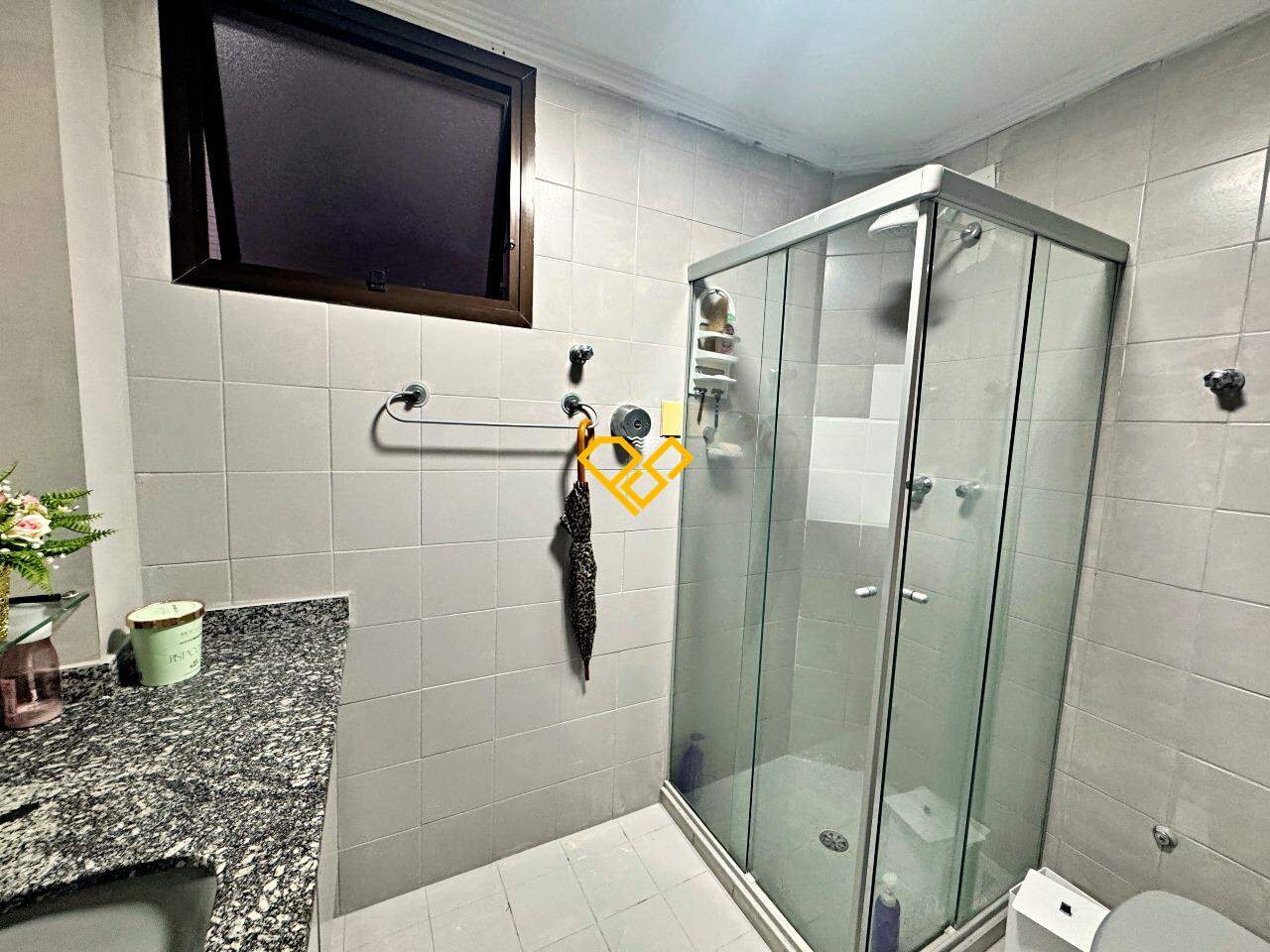 Apartamento à venda no Embaré: Wc social