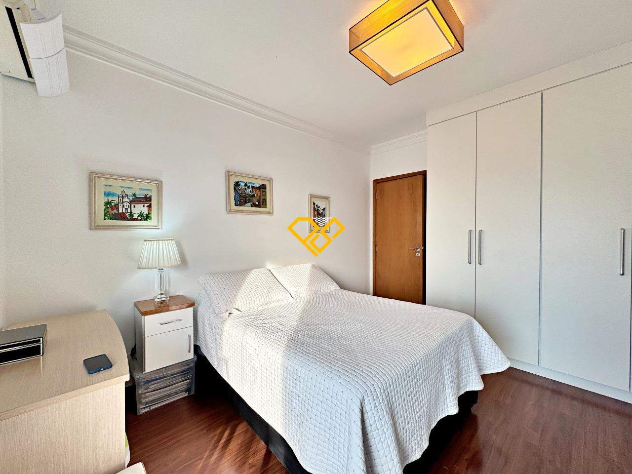 Apartamento à venda no Ponta da Praia: Suíte 3