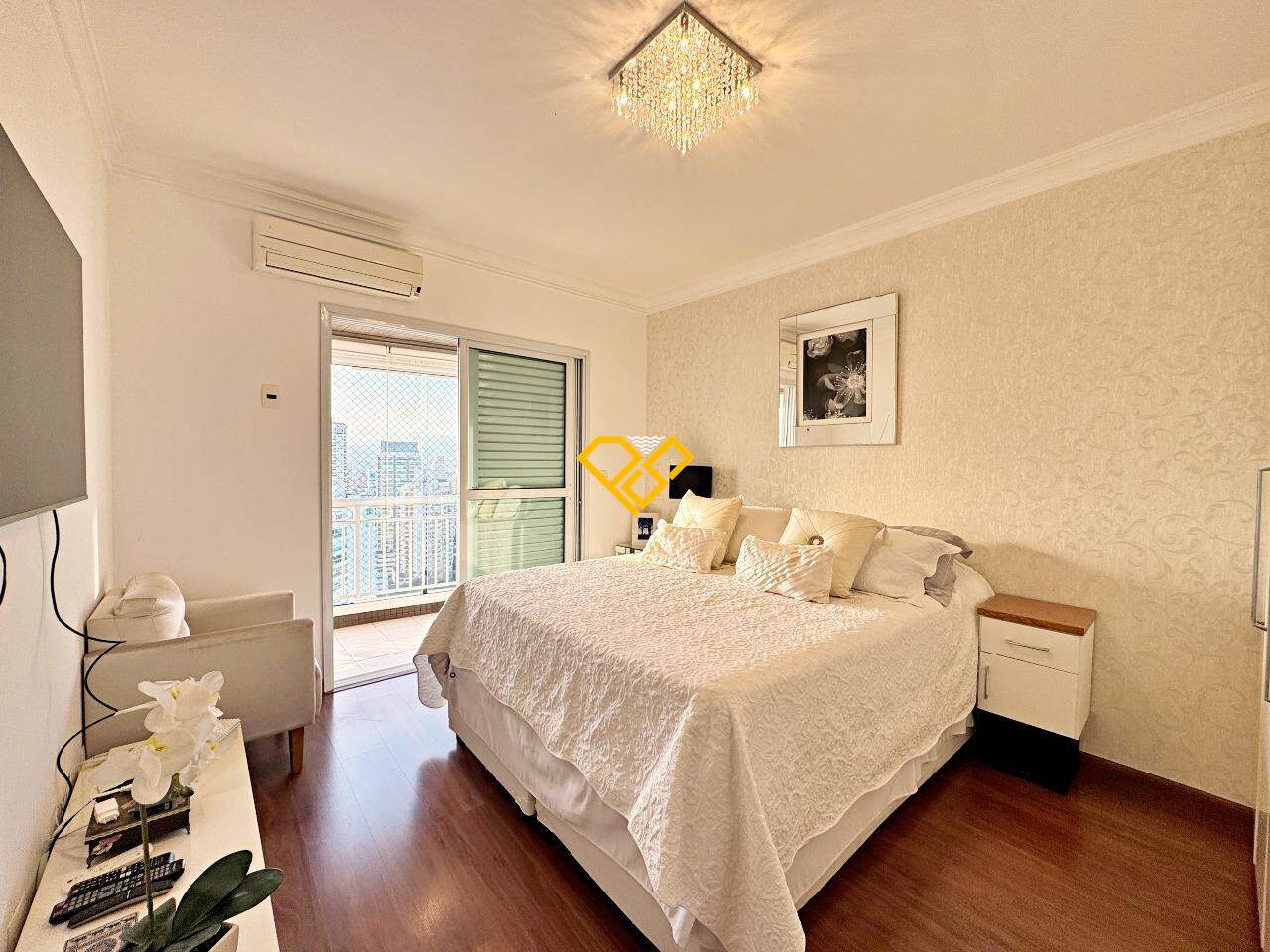 Apartamento à venda no Ponta da Praia: Suíte 2