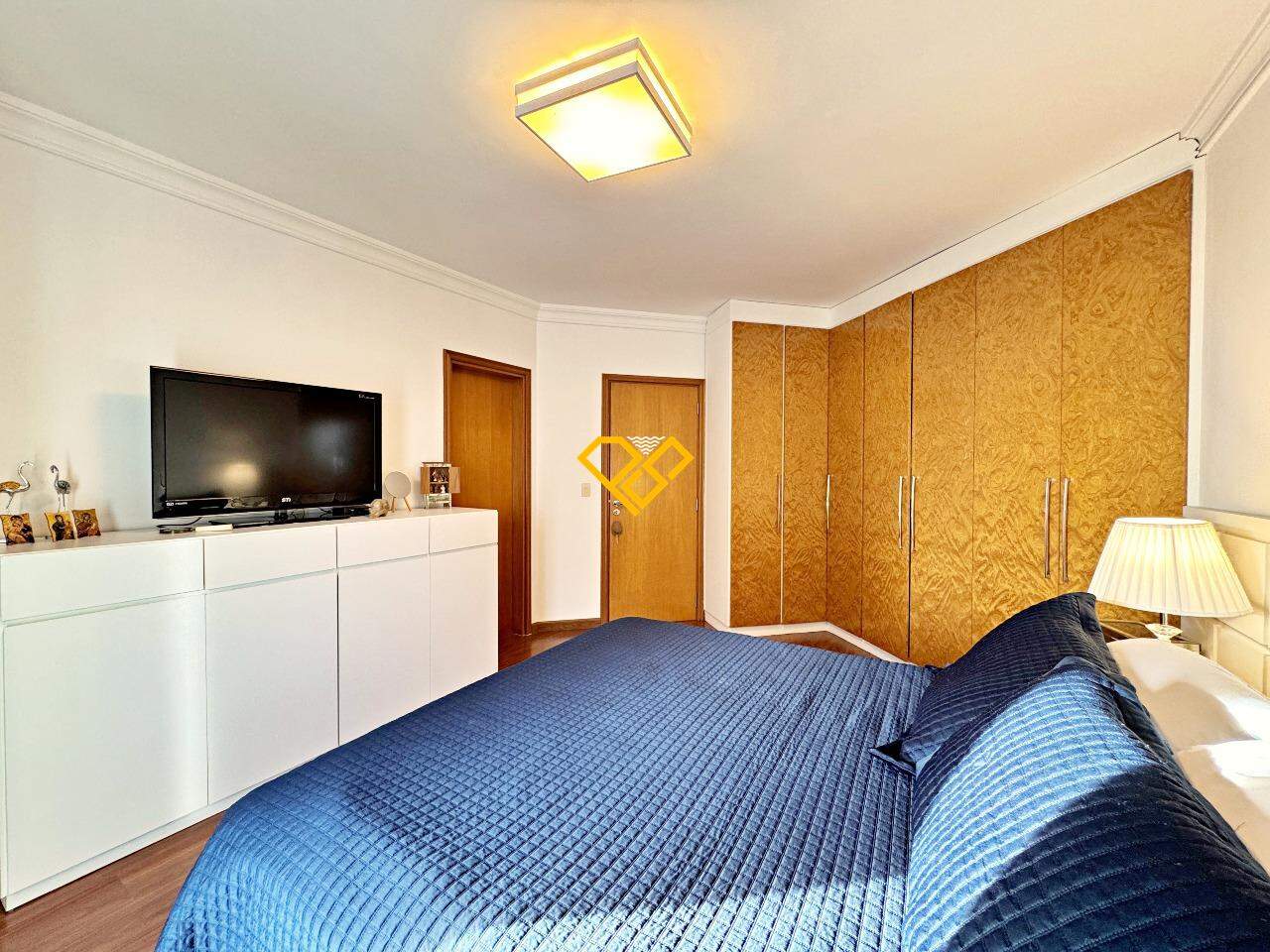 Apartamento à venda no Ponta da Praia: Suíte 1 - master
