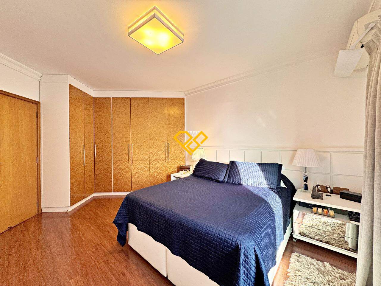 Apartamento à venda no Ponta da Praia: Suíte 1 - master