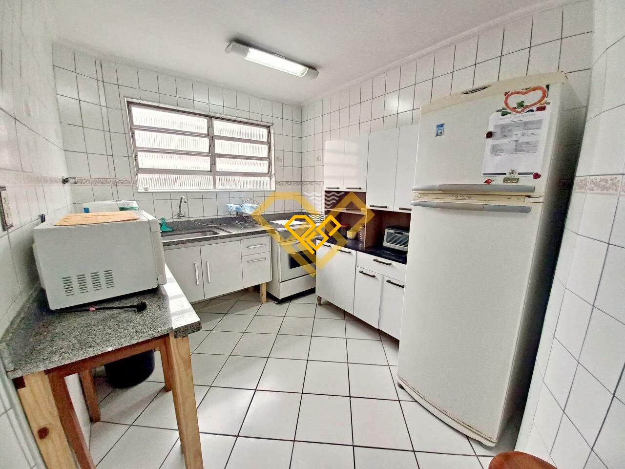 Apartamento à venda no Gonzaga: Cozinha