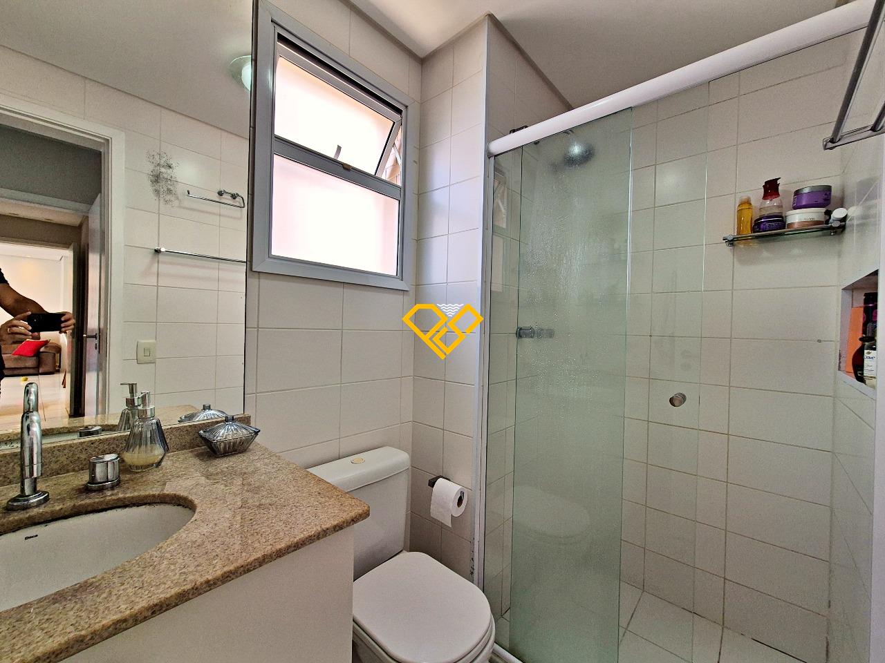 Apartamento à venda no José Menino: Wc suíte