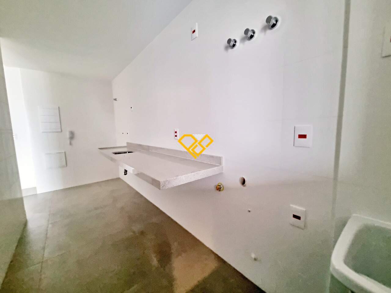 Apartamento à venda no Boqueirão: Área serviço/ cozinha