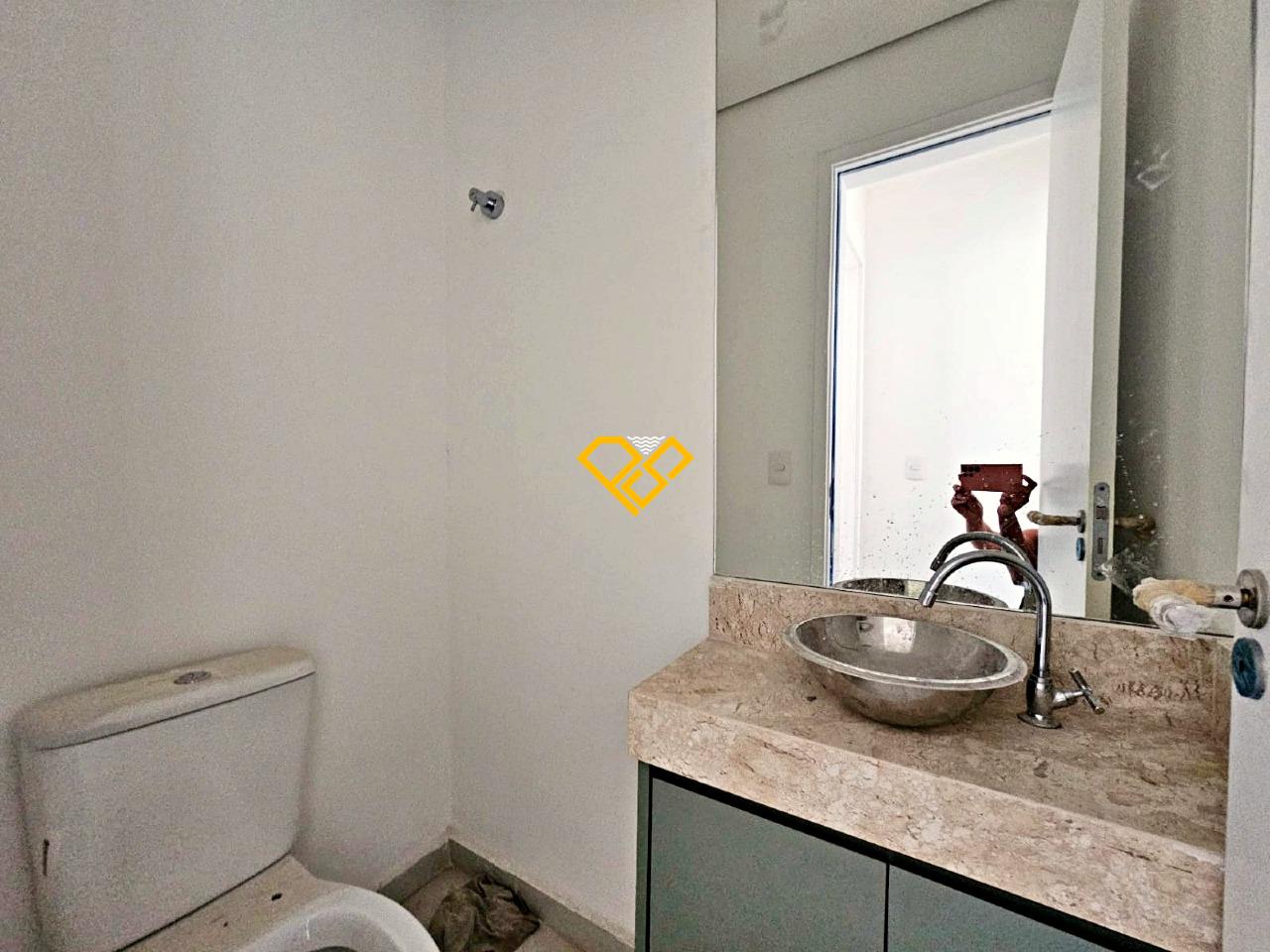 Apartamento à venda no Boqueirão: Lavabo