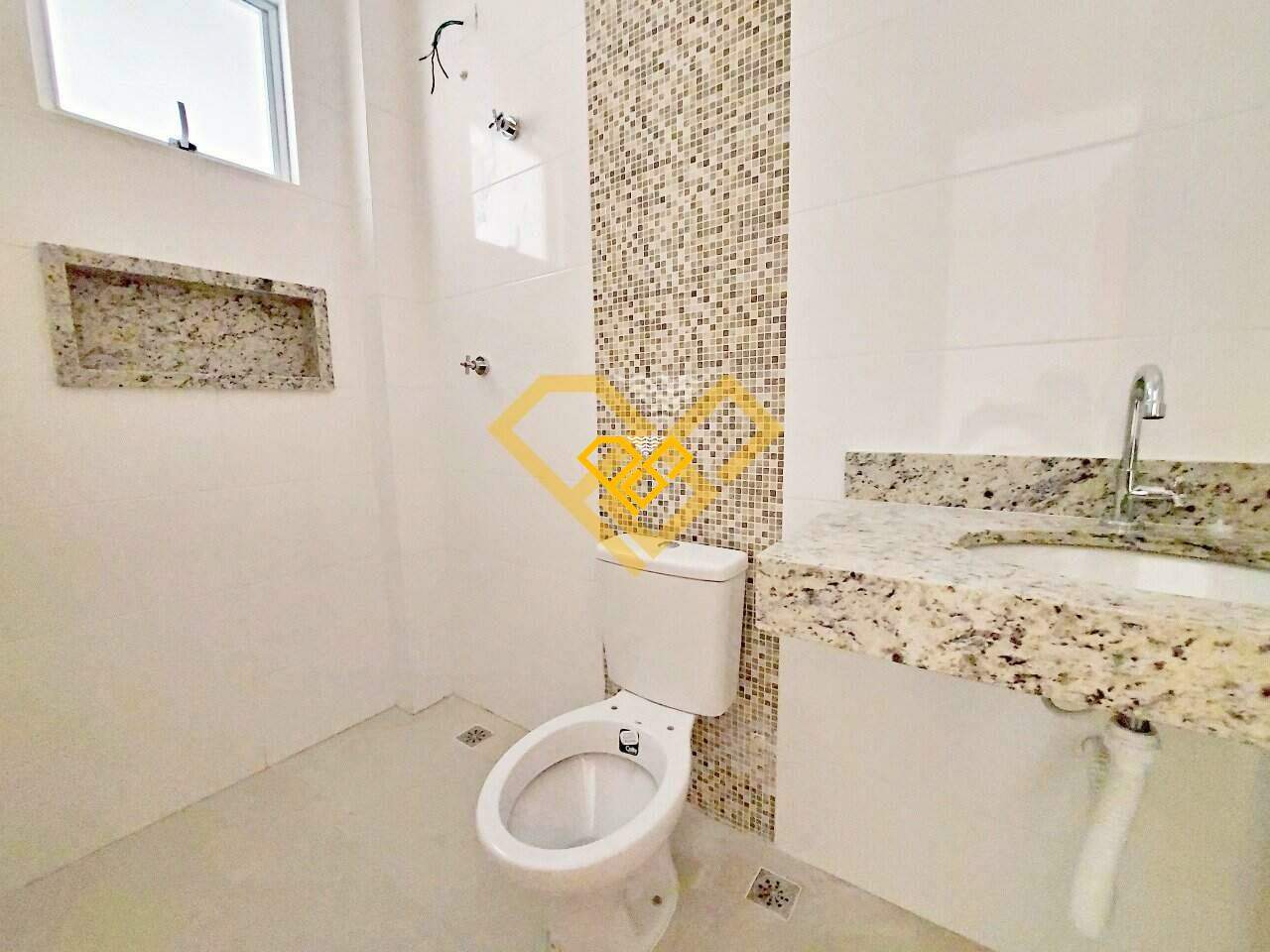 Sobreposta Alta à venda no Campo Grande: Wc Suíte1