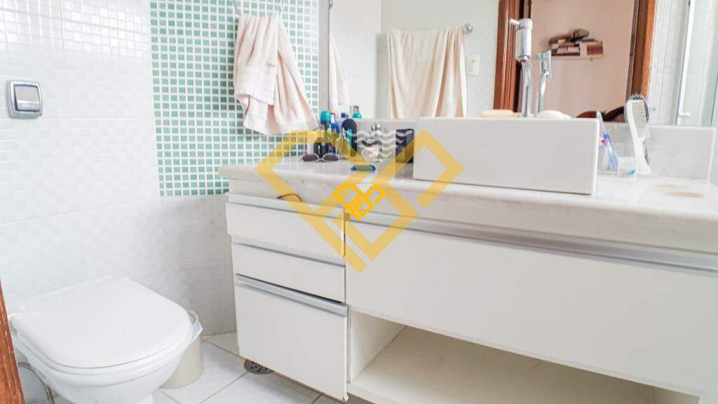 Apartamento à venda no Boqueirão: WC SUÍTE 2