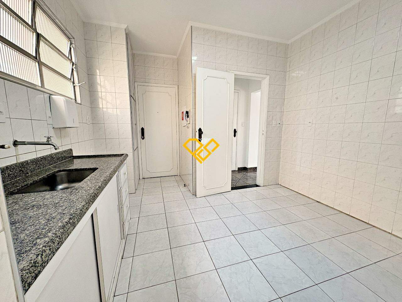Apartamento à venda no José Menino: Cozinha
