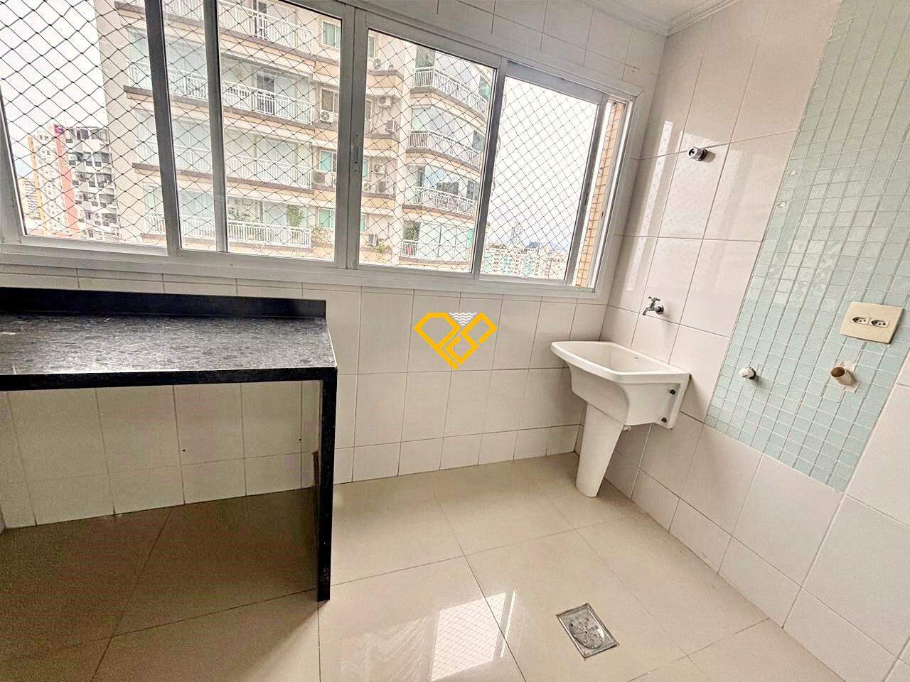 Apartamento à venda no Ponta da Praia: Área de serviço
