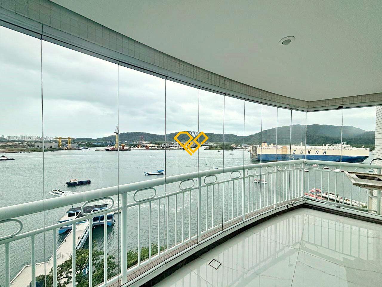 Apartamento à venda no Ponta da Praia: Varanda