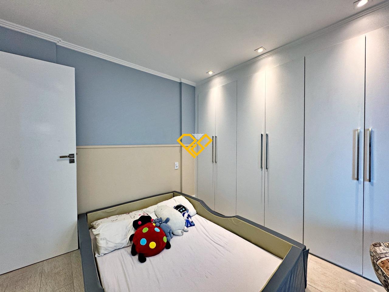 Garden à venda no Embaré: Suíte 3