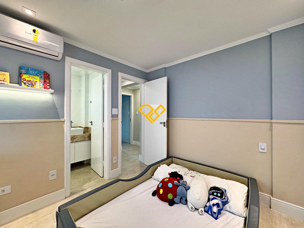 Garden à venda no Embaré: Suíte 3