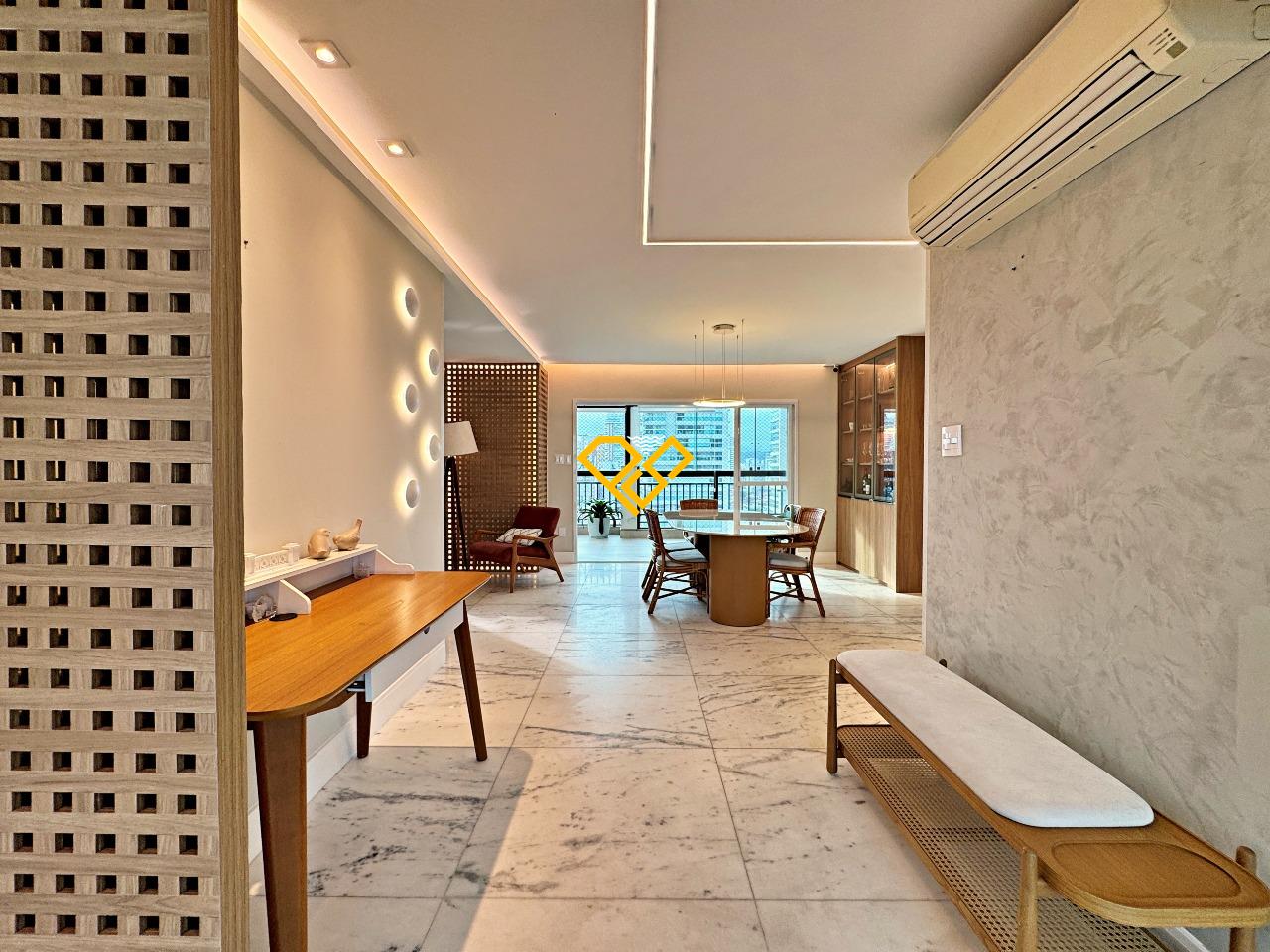 Garden à venda no Embaré: Sala