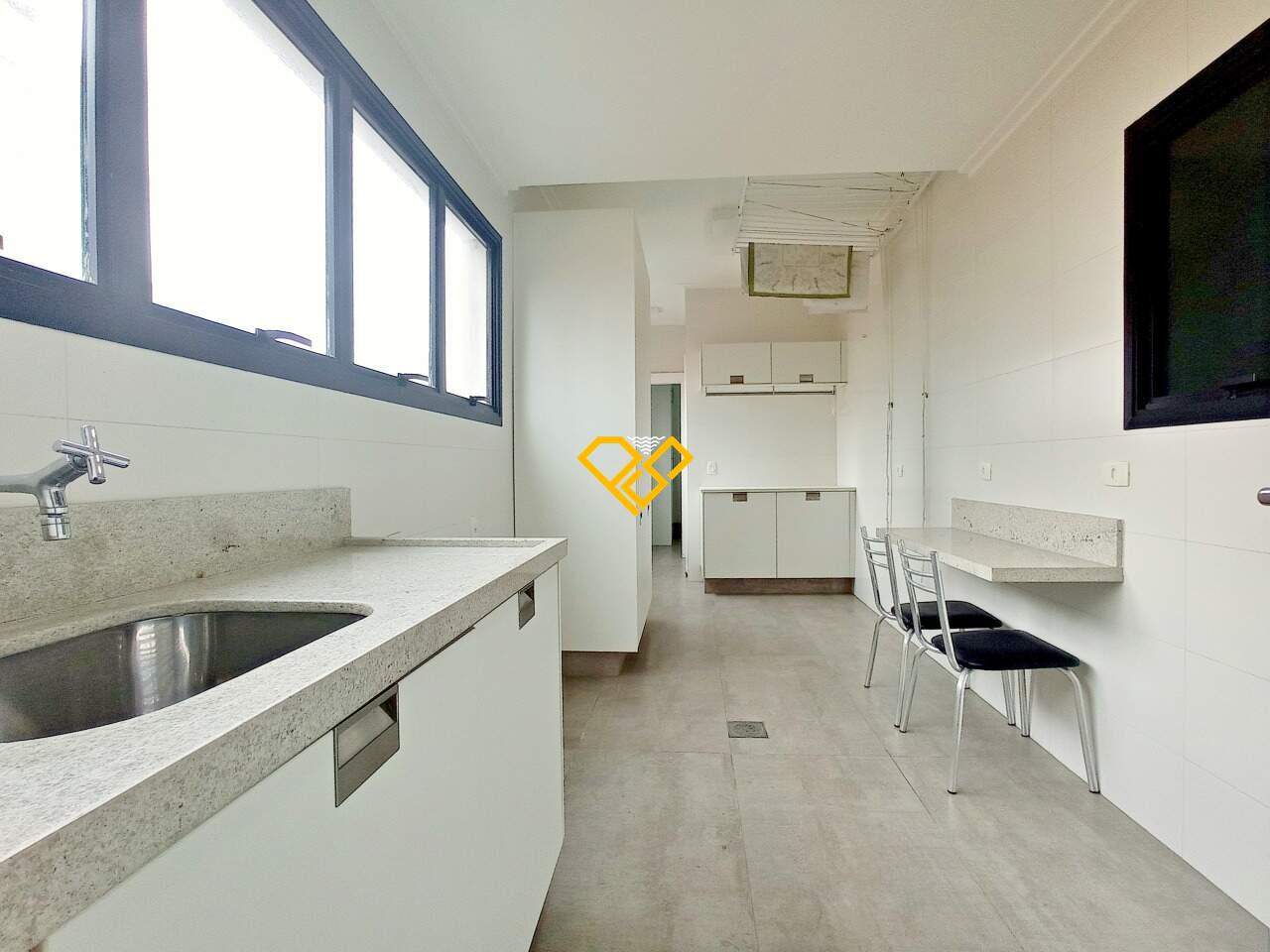 Apartamento à venda no Gonzaga: 