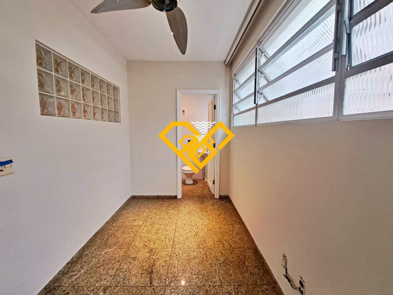Apartamento à venda no Gonzaga: 