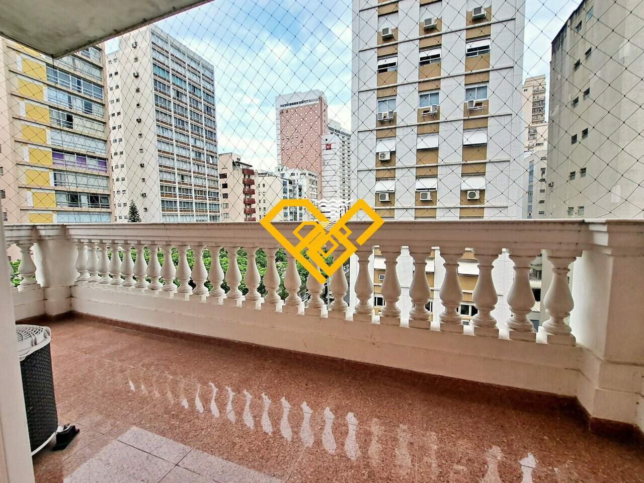 Apartamento à venda no Gonzaga: 