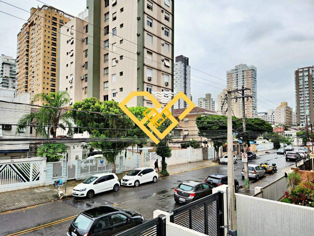 Casa à venda no Embaré: 