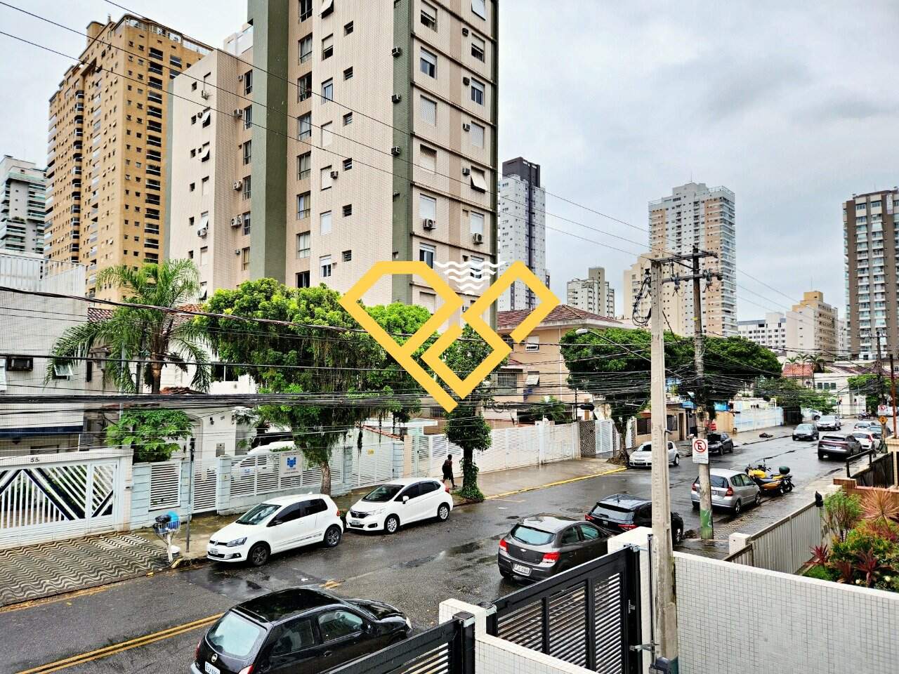 Casa à venda no Embaré: 