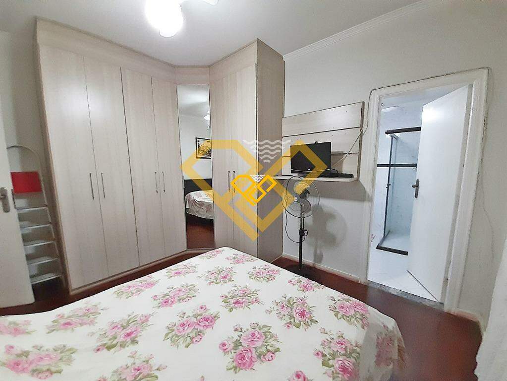 Apartamento à venda no Embaré: SUÍTE