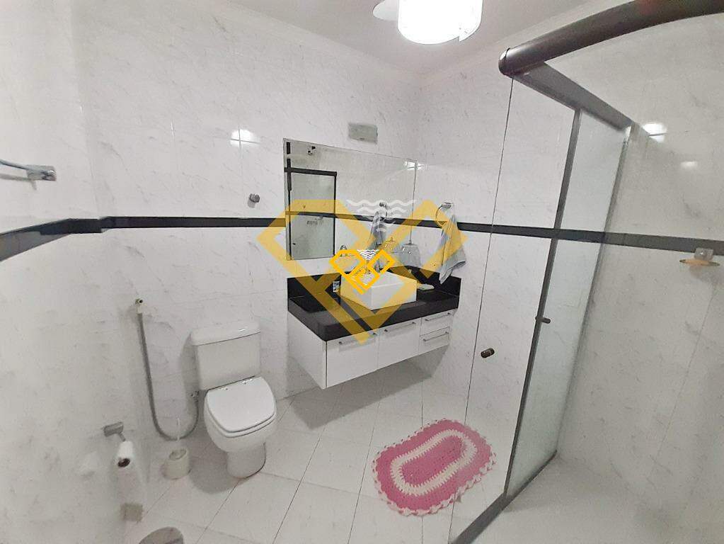 Apartamento à venda no Embaré: WC