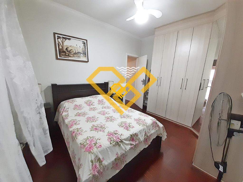 Apartamento à venda no Embaré: SUÍTE