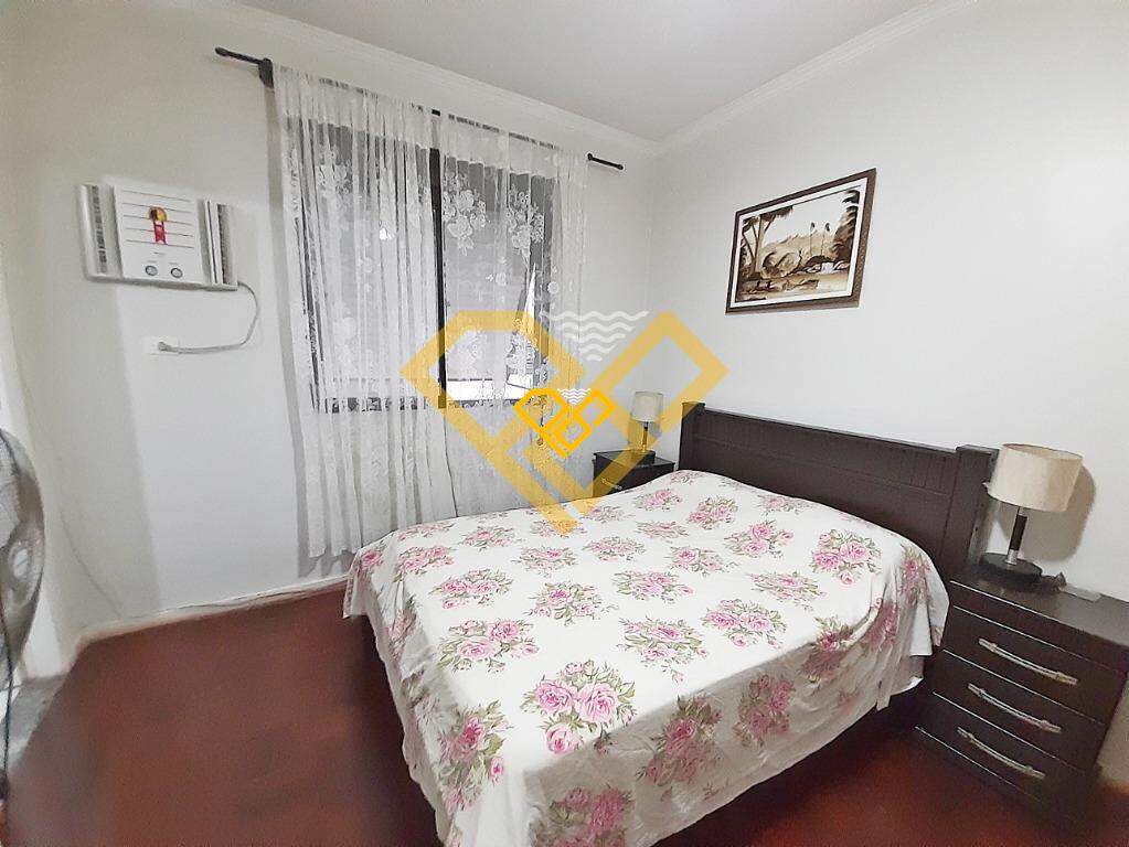 Apartamento à venda no Embaré: SUÍTE