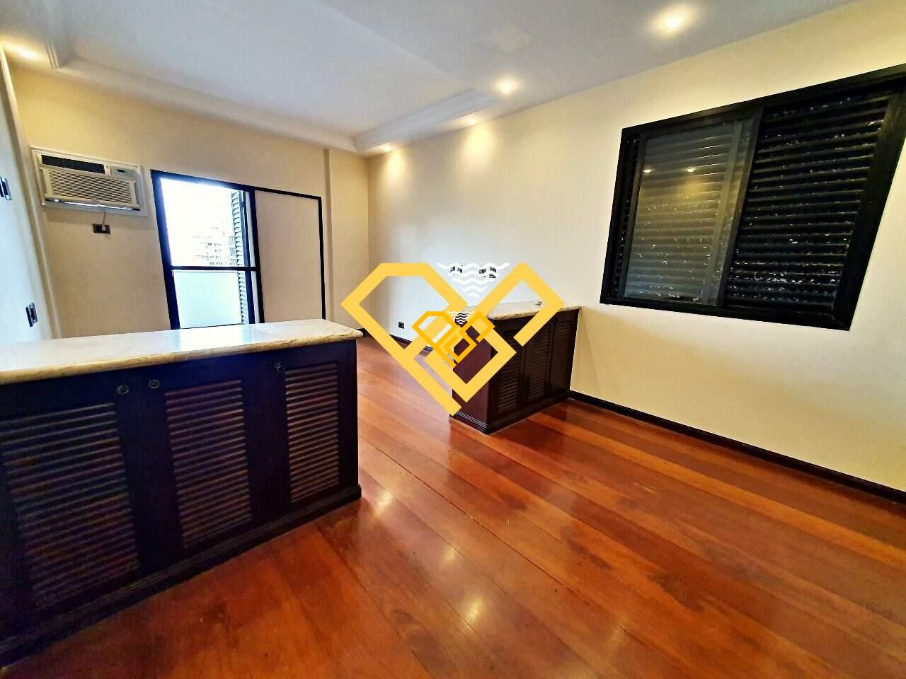 Apartamento à venda no Embaré: SUÍTE 2