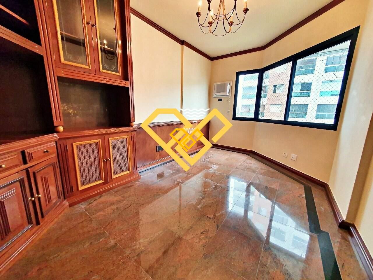 Apartamento à venda no Embaré: SUÍTE  4