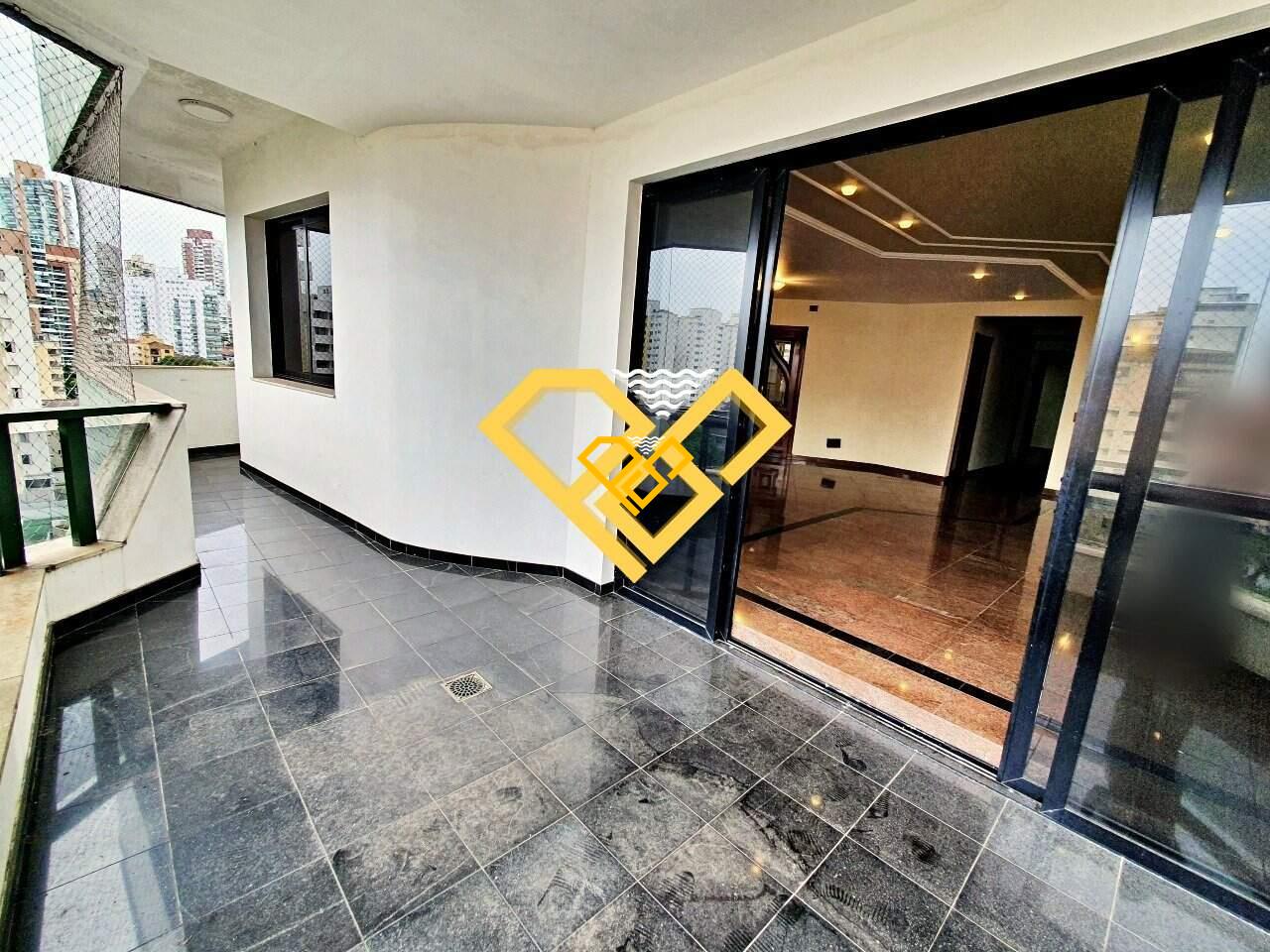 Apartamento à venda no Embaré: VARANDA