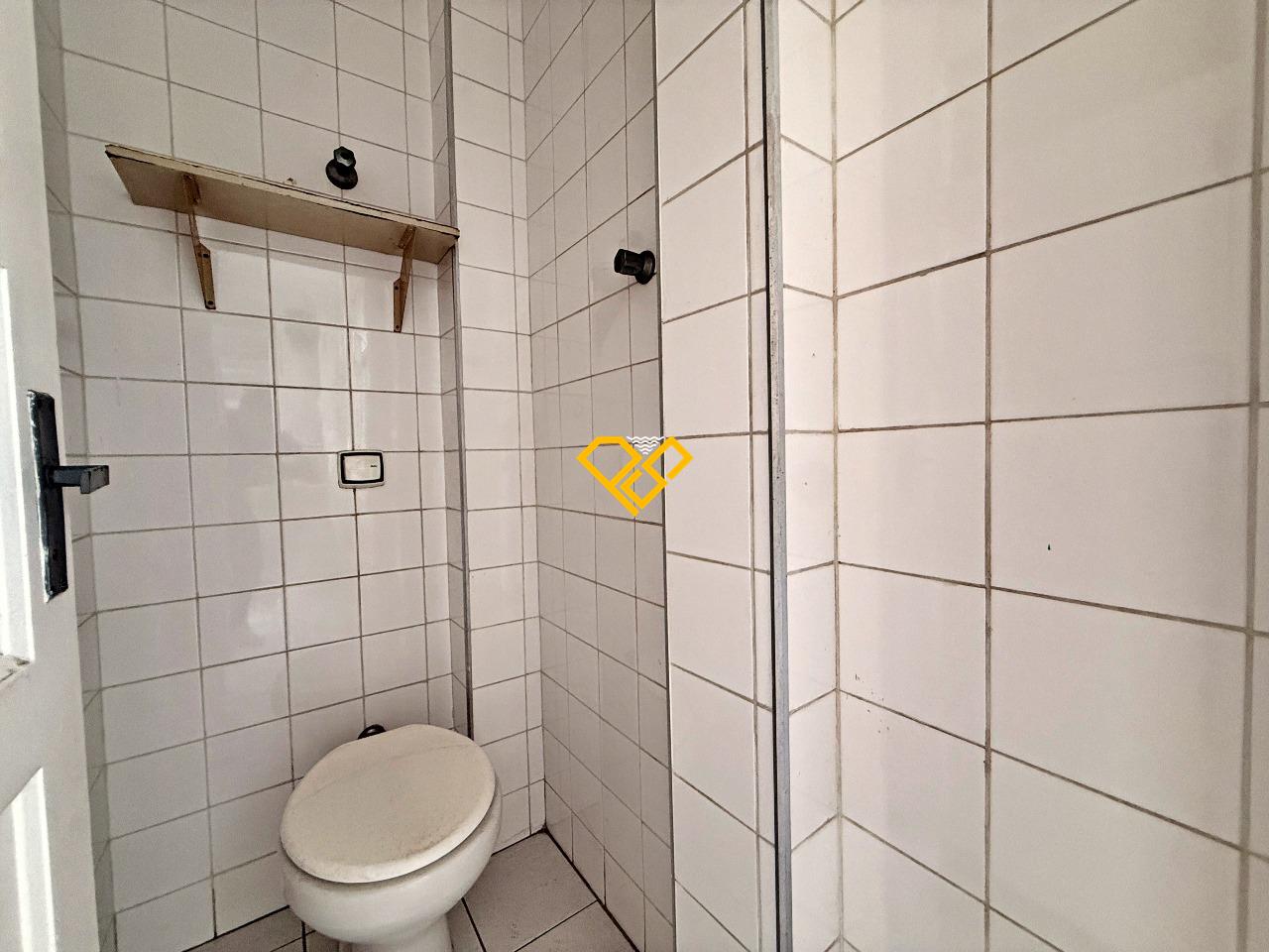 Apartamento à venda no Boqueirão: Wc de serviço