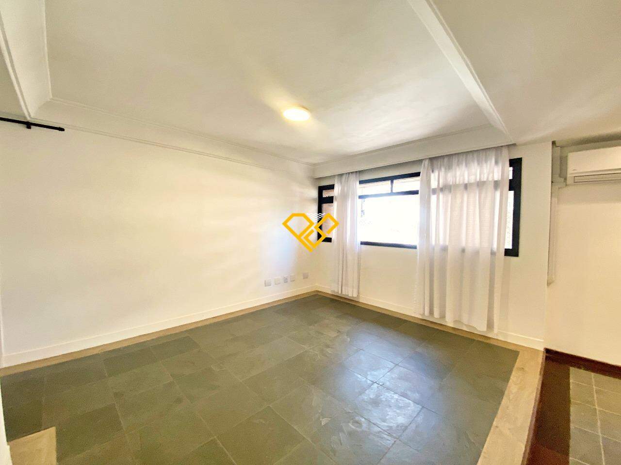 Apartamento à venda no Aparecida: Sala