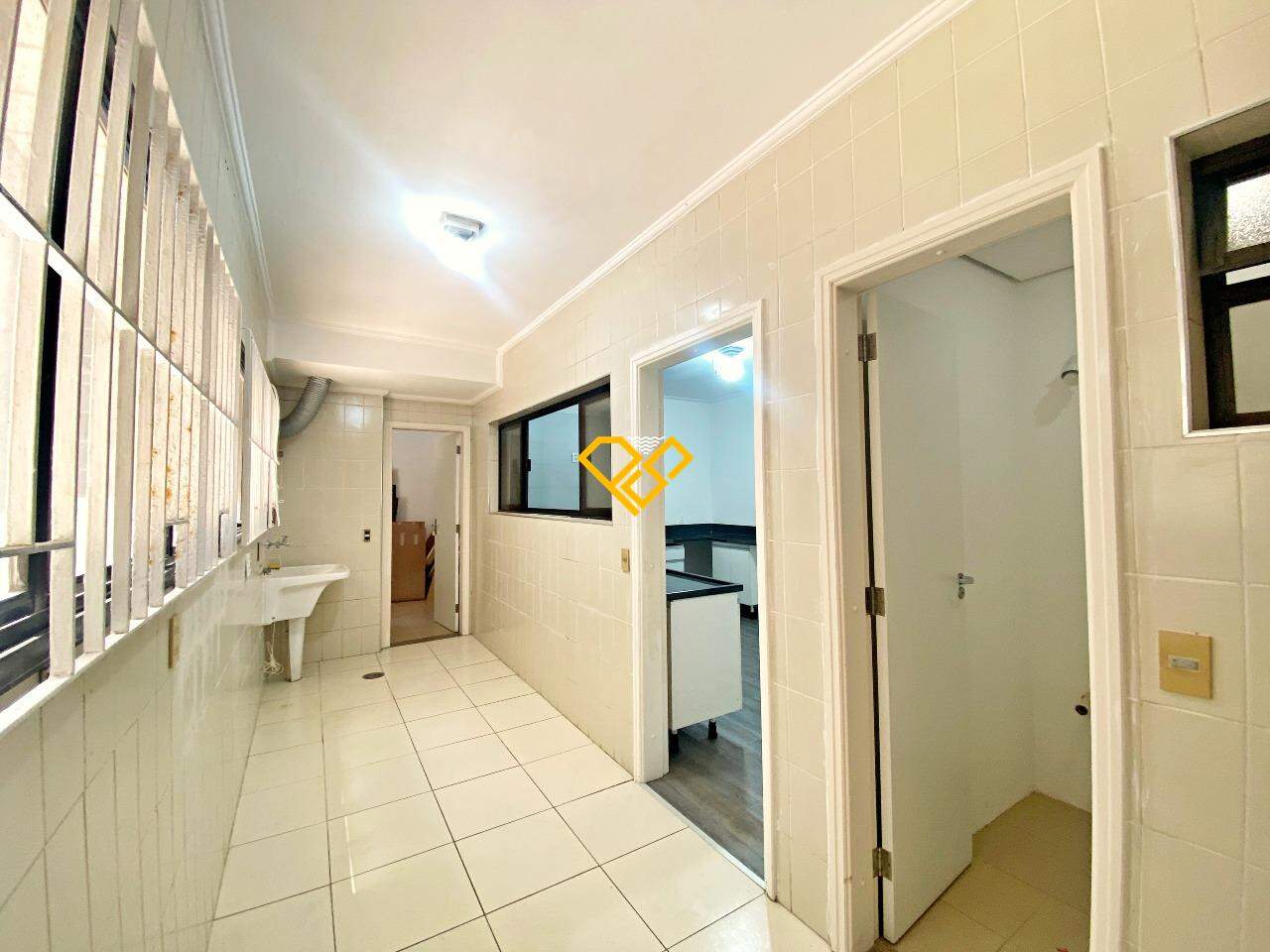 Apartamento à venda no Aparecida: Área de serviço