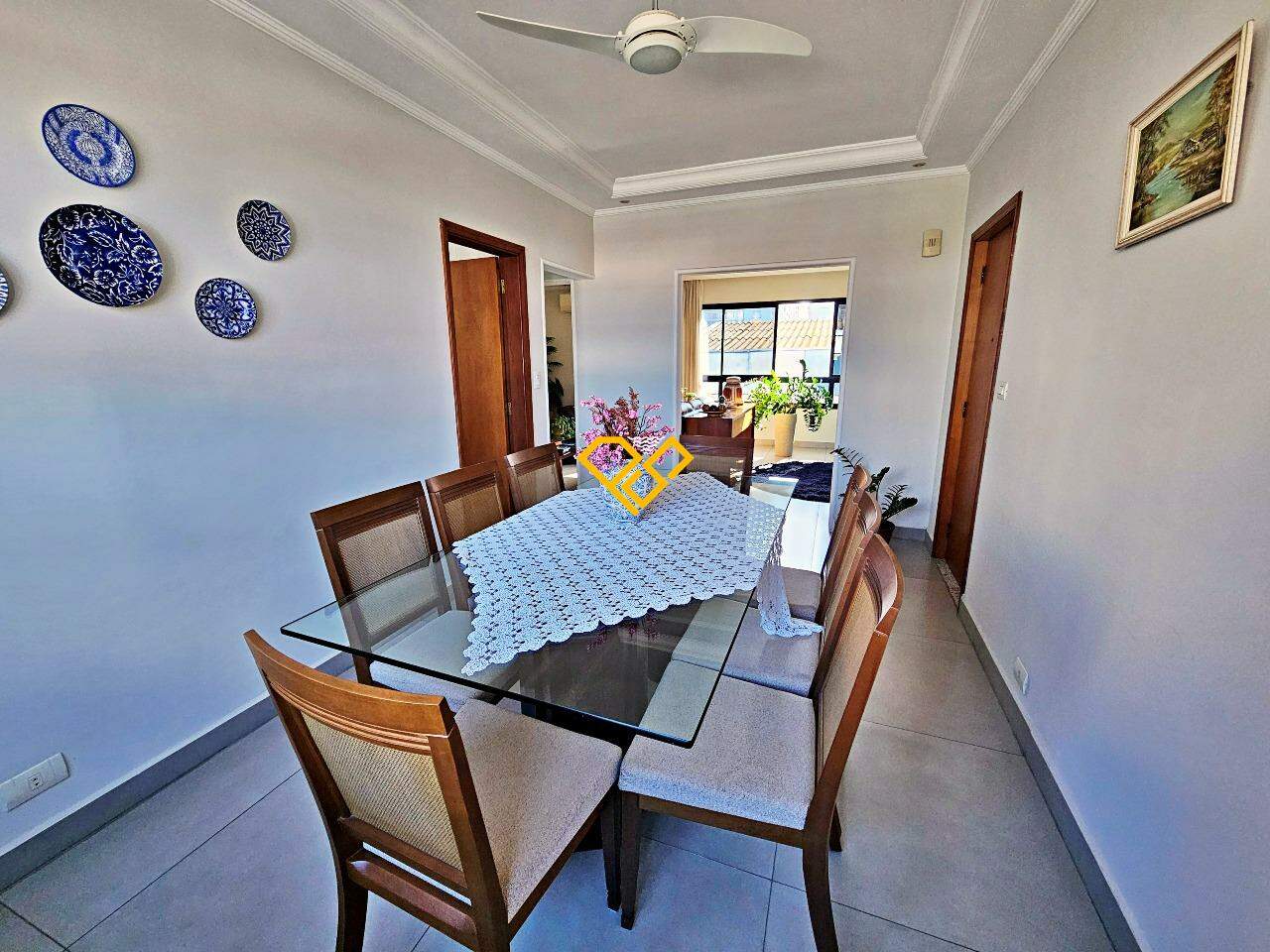 Apartamento à venda no Ponta da Praia: Sala