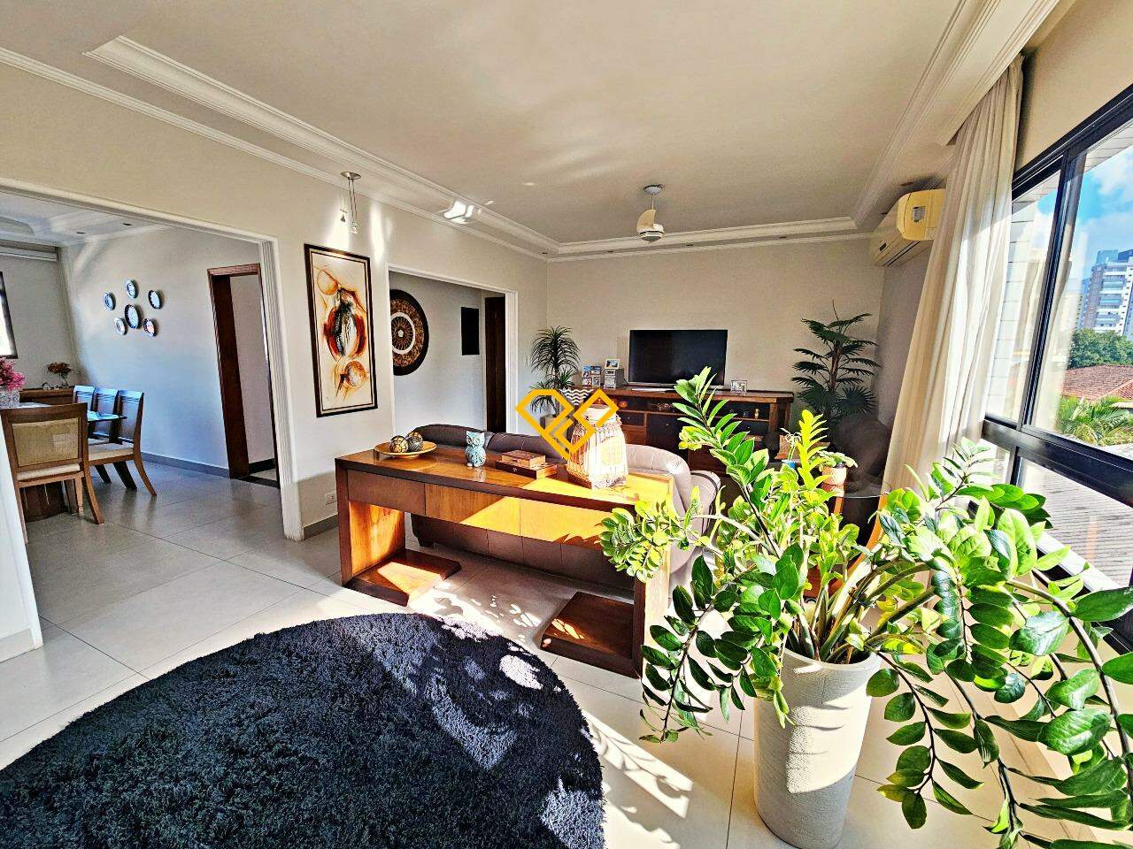 Apartamento à venda no Ponta da Praia: Sala