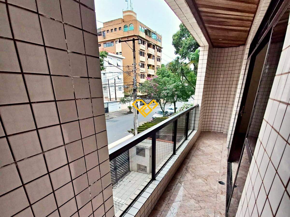 Sobreposta Alta à venda no Embaré: Varanda