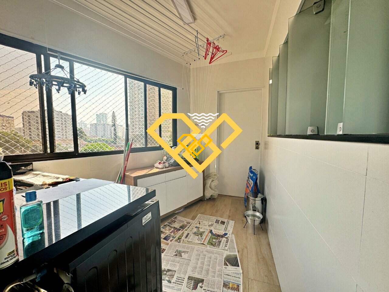 Apartamento à venda no Ponta da Praia: Área de serviço