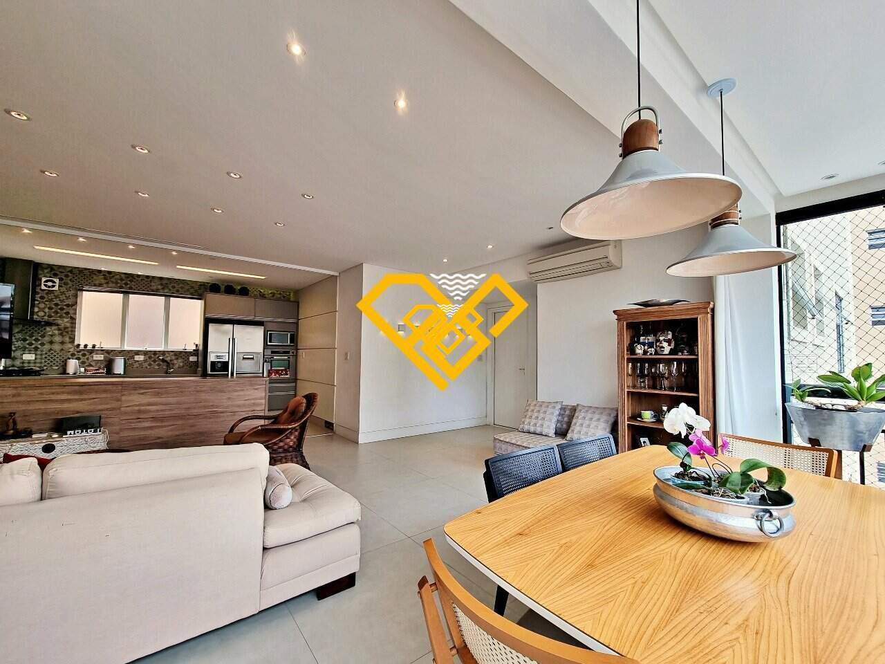 Apartamento à venda no Gonzaga: Varanda