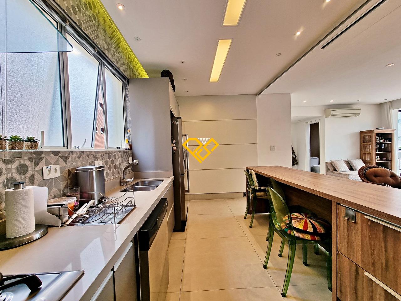 Apartamento à venda no Gonzaga: Cozinha