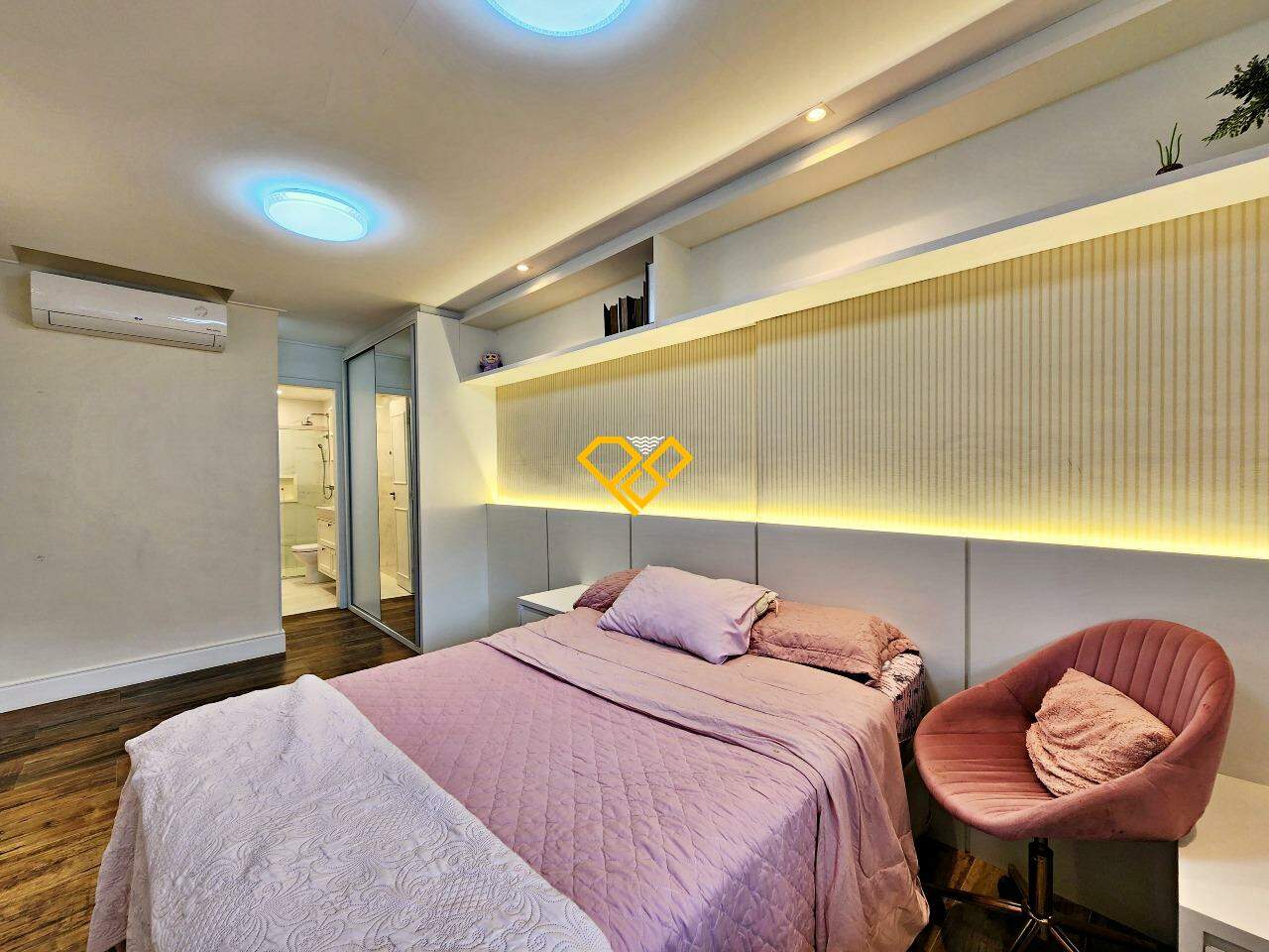 Garden à venda no Gonzaga: Dormitório 1 - suíte