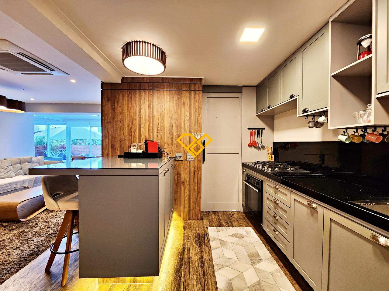 Garden à venda no Gonzaga: Cozinha