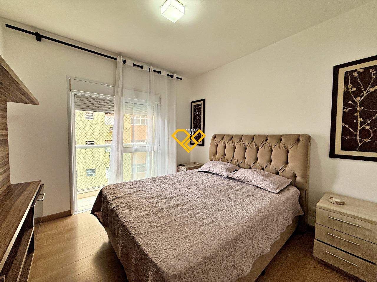 Apartamento à venda no Embaré: Dormitório 3 - suíte