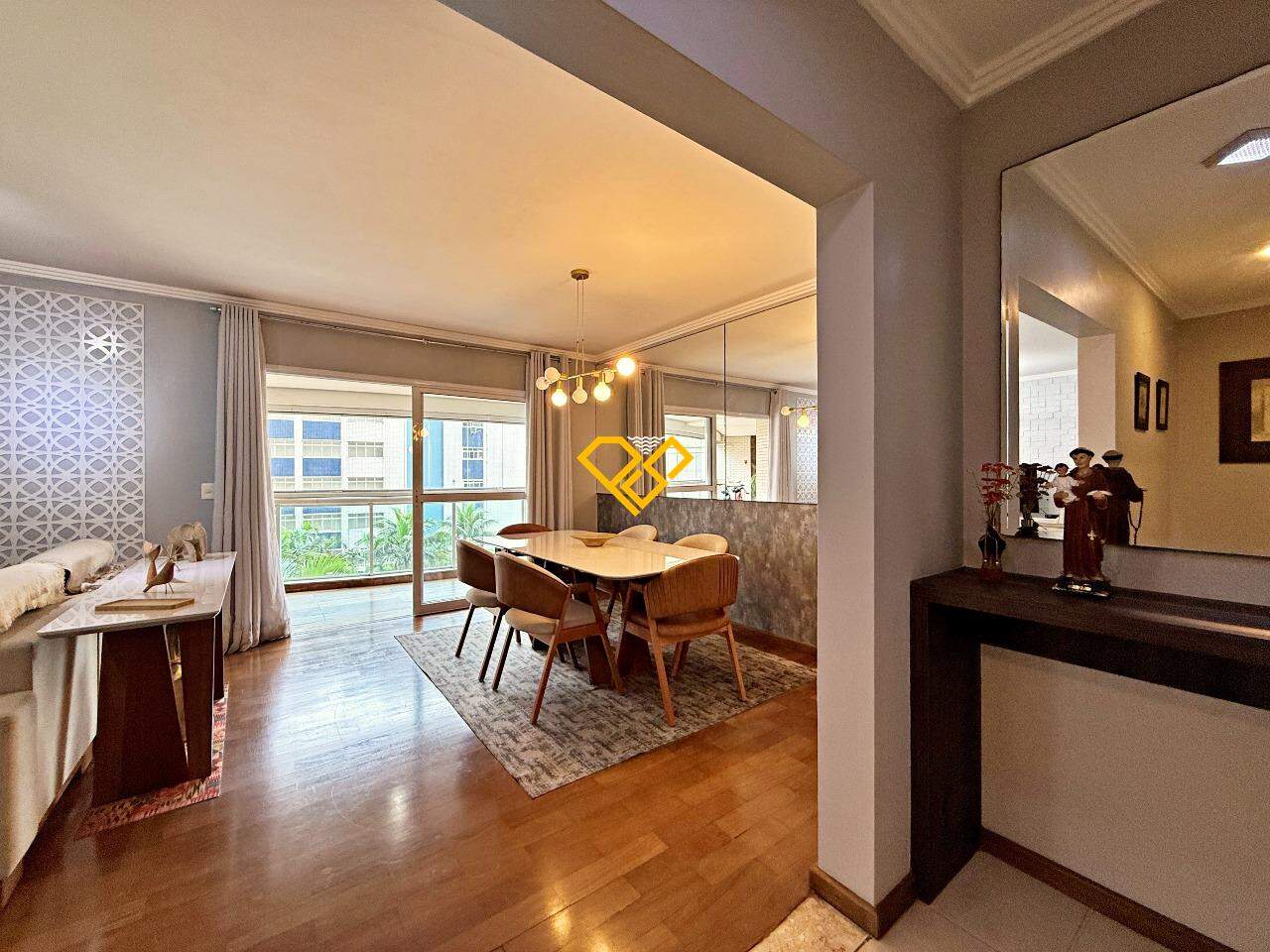 Apartamento à venda no Embaré: Sala