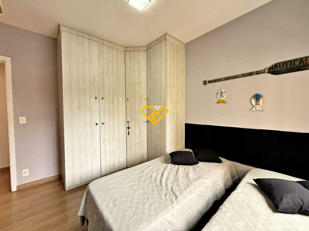 Apartamento à venda no Embaré: Dormitório 4 - suíte