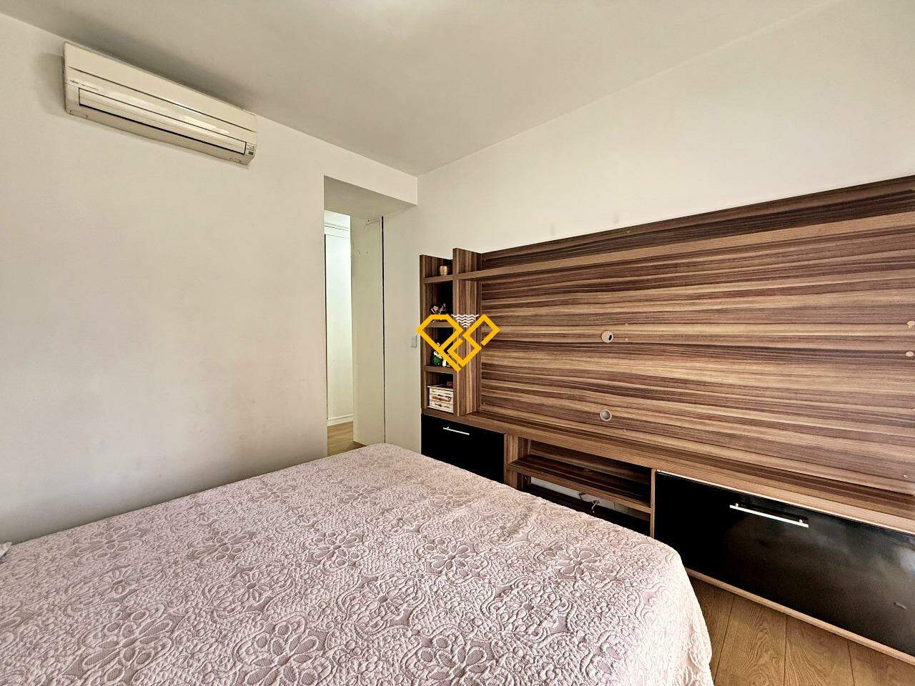 Apartamento à venda no Embaré: Dormitório 3 - suíte