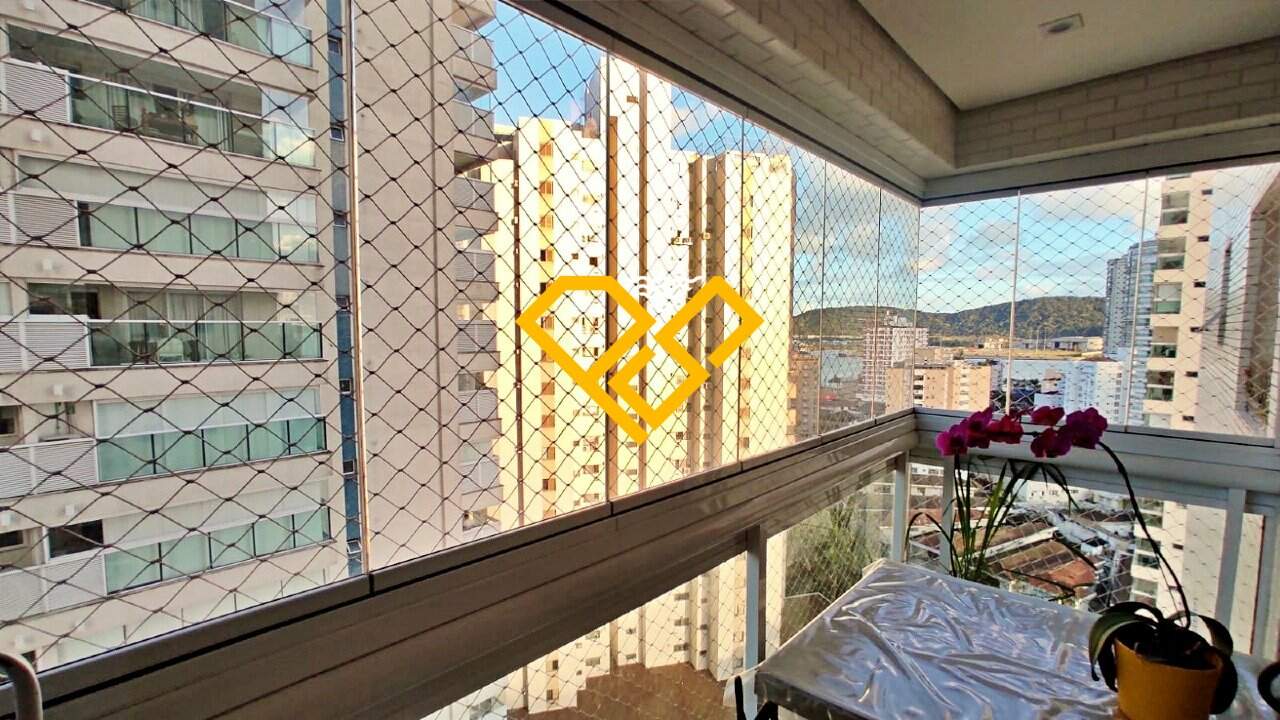 Apartamento à venda no Ponta da Praia: 
