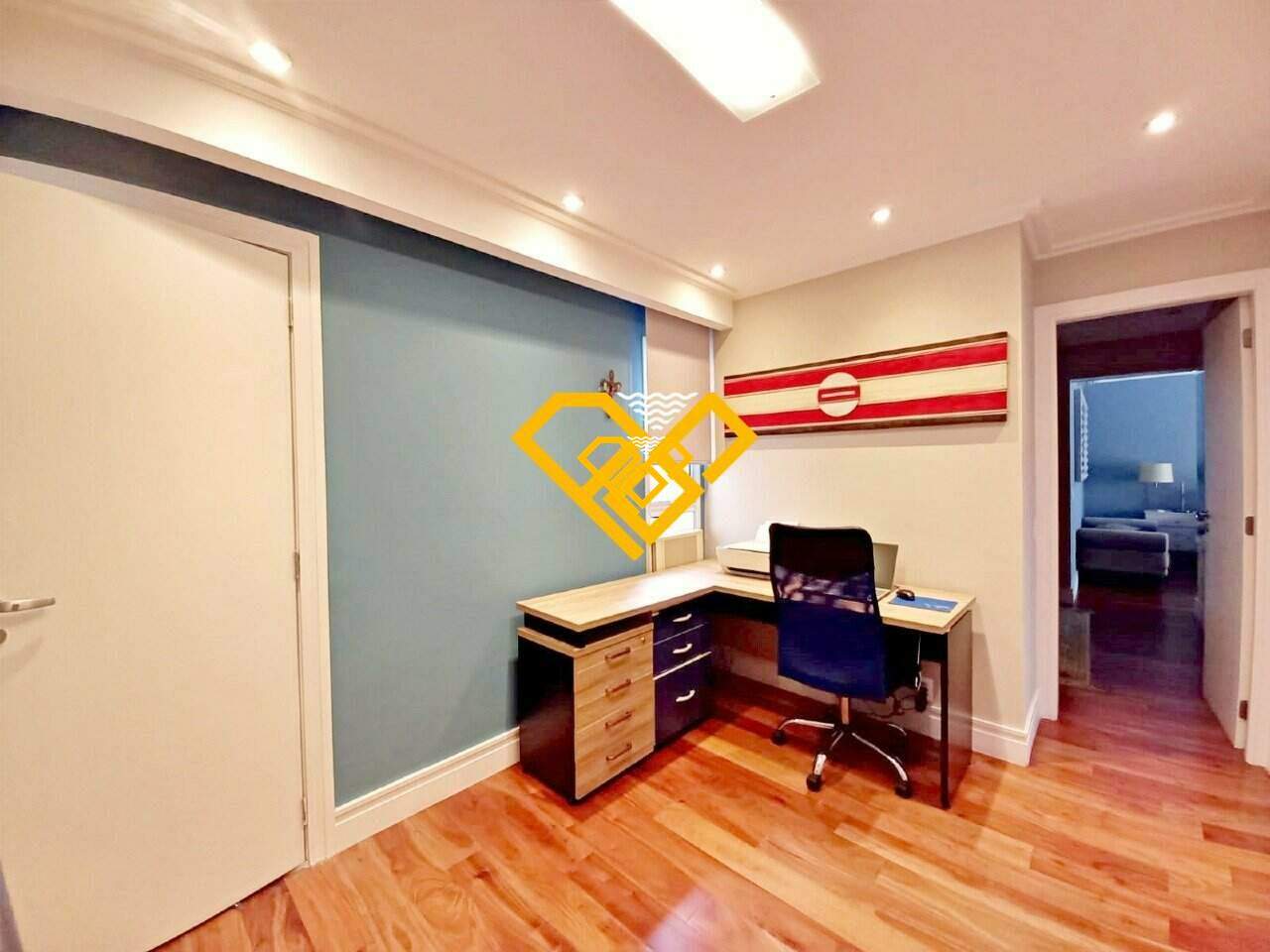 Apartamento à venda no Ponta da Praia: SUÍTE 2